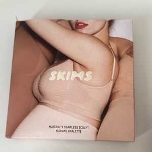 SKIMS Seamless Sculpt Nursing Bralette - ONXY S/M